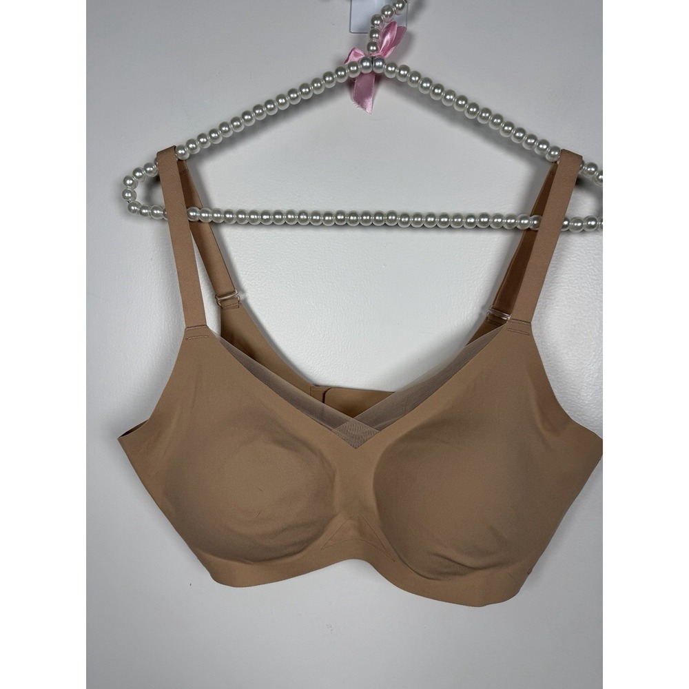 HoneyLove Crossover Bra Size Medium Beige Wireless Removable Pads Full Coverage
